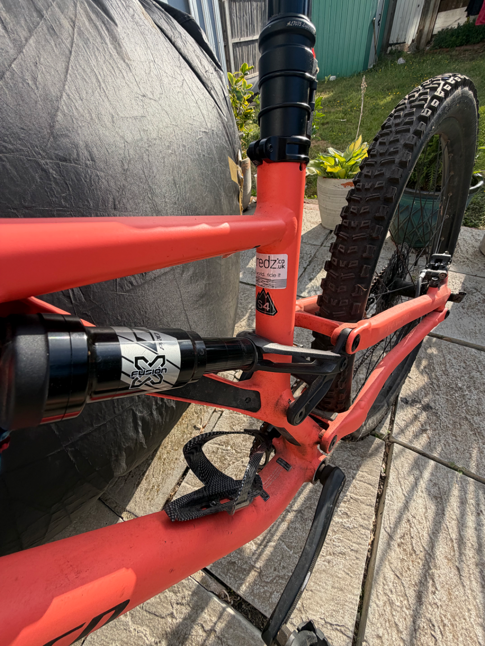 Specialized Stumpjumper 15 Alloy Dual Supension Lightweight 2025