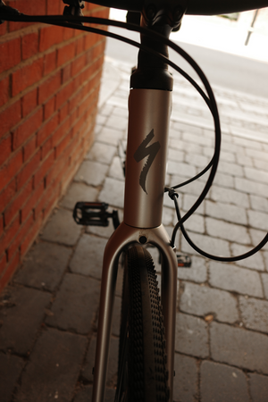 Specialized Sirrus 4.0 Hybrid 2025