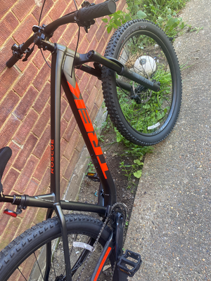 Trek Roscoe 8 2023