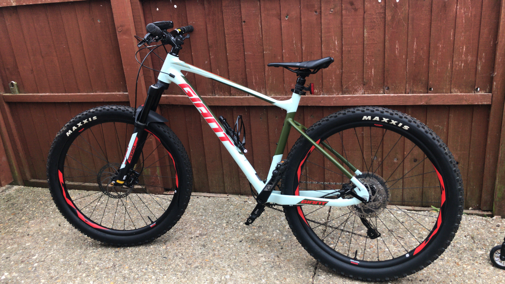 Giant Fathom 29 2 2017