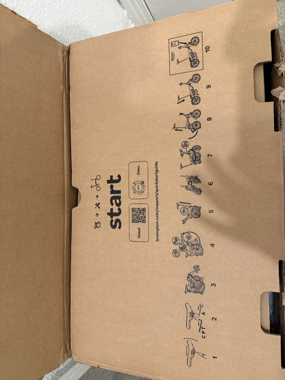 Brompton P Line 4 Speed with SuperRoll+ - e-Motiq system 2026 - Electric Folding Bike 2025