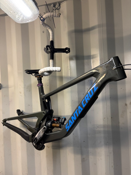 Santa Cruz BRONSON Frame / Carbon CC 2023