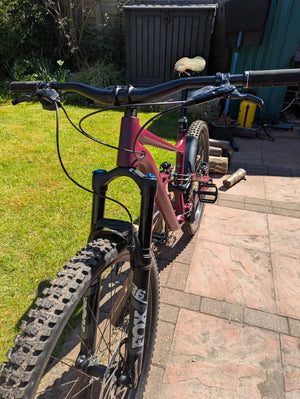Specialized Status 140 2022