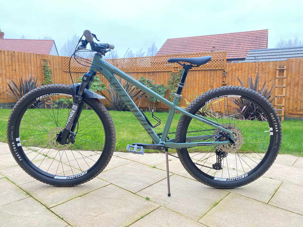Specialized Rockhopper Comp 27.5 2025
