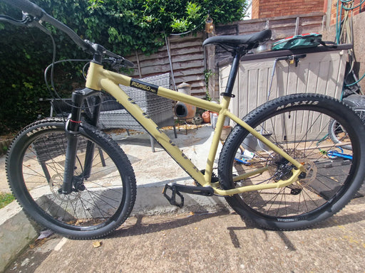 Voodoo BIZANGO PRO 2023