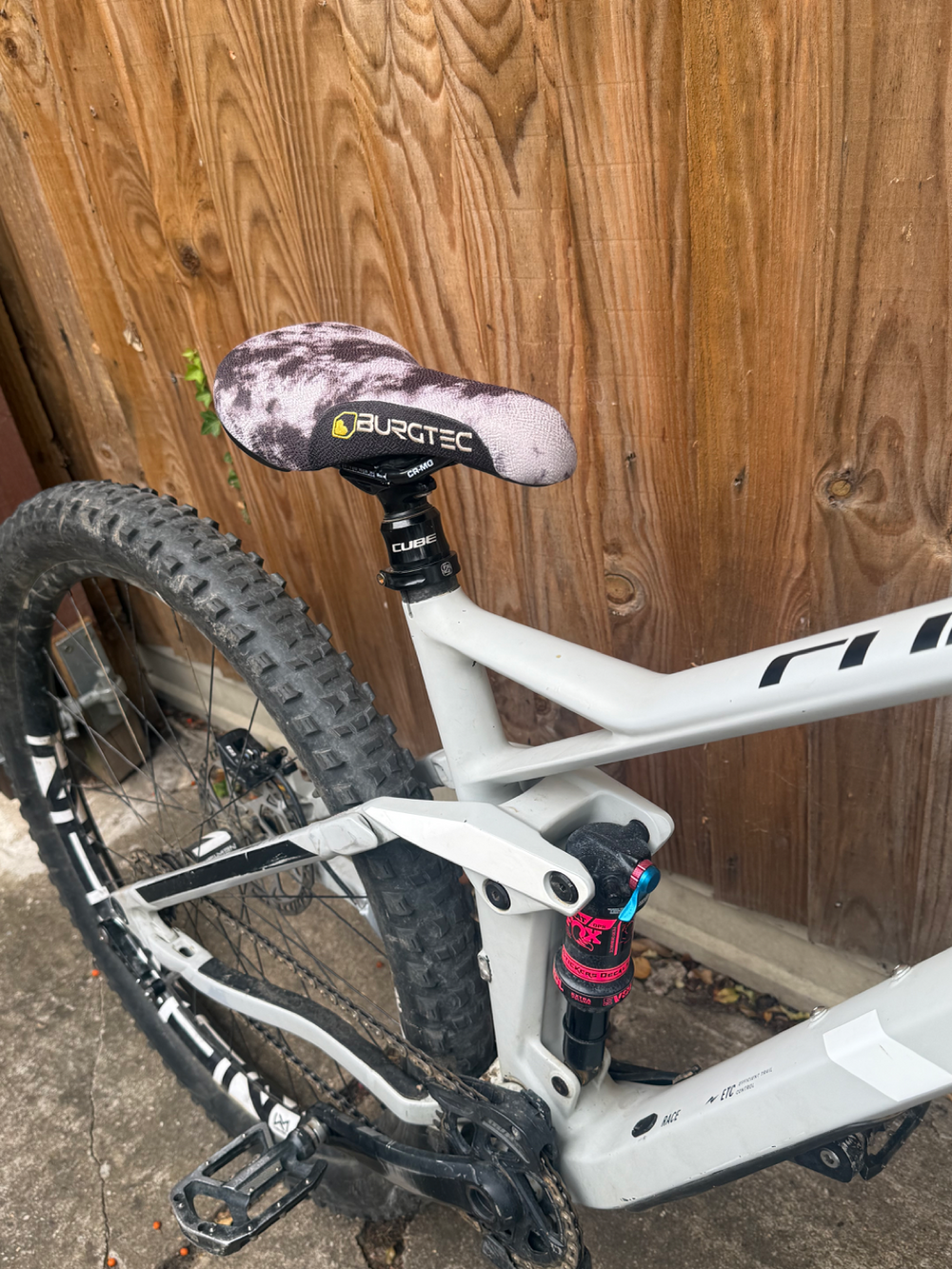 Cube stereo 140 hpc race 27.5 2019