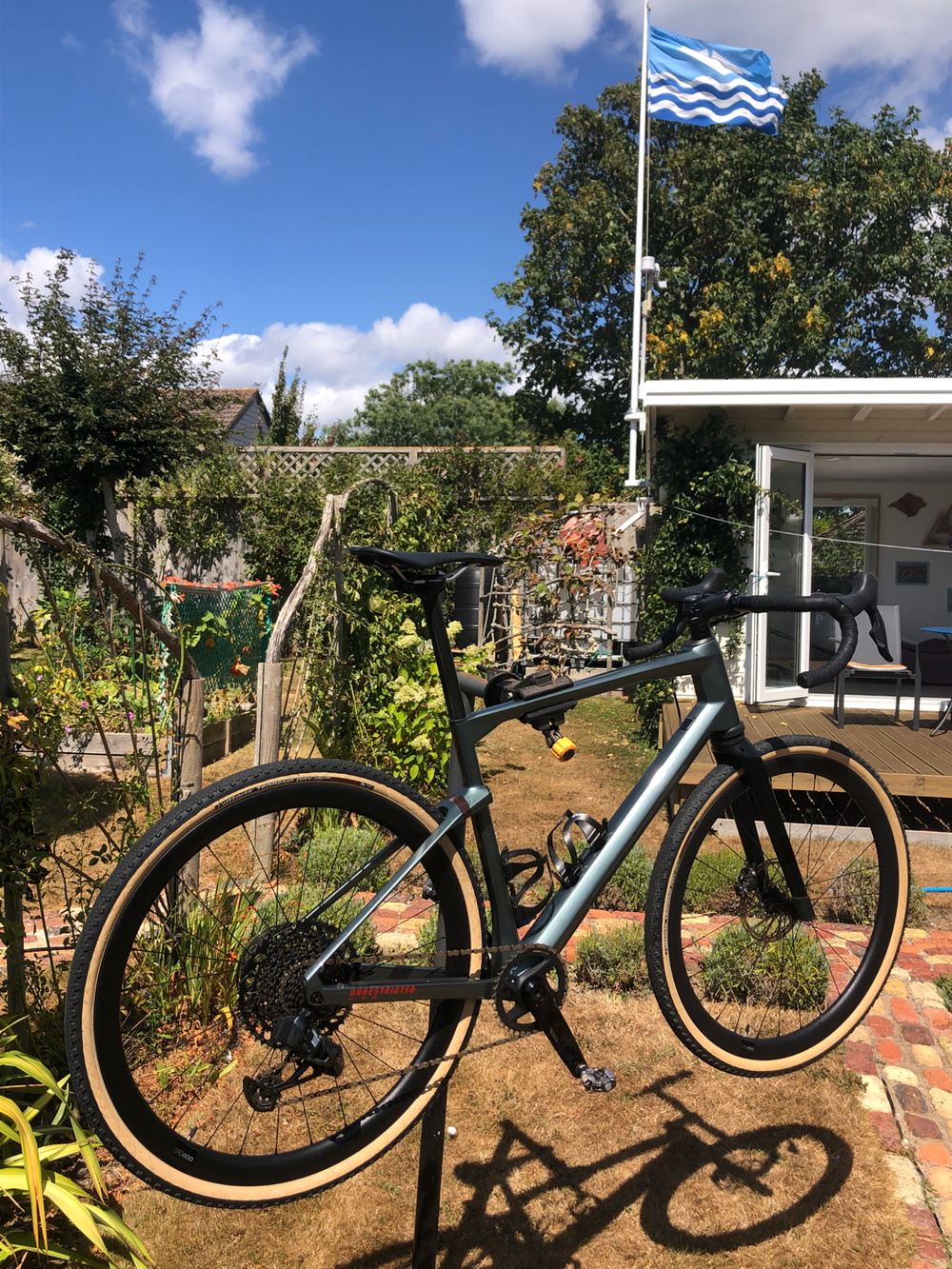 BMC Unrestricted LT Two Rival Axs Eagle 2022