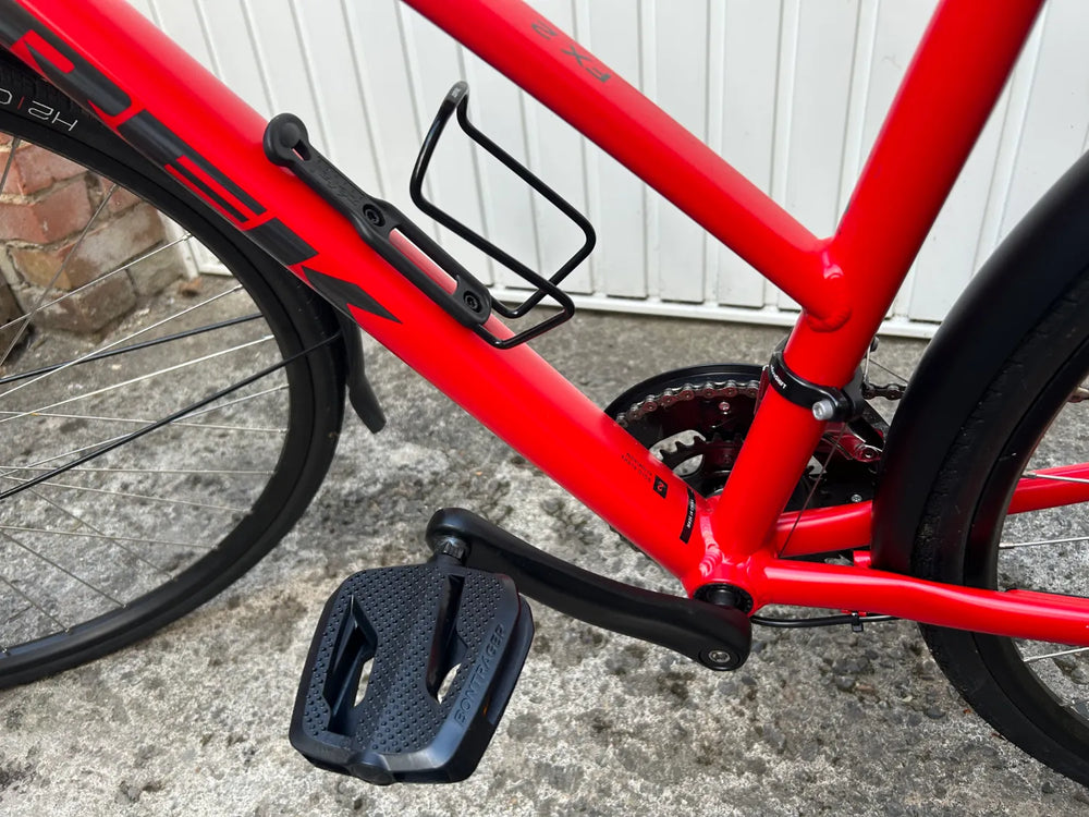 Trek FX 2 Disc Equipped Stagger 2023
