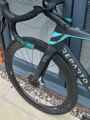 Bianchi Oltre RC Sram 2025