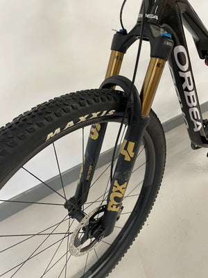 Orbea Oiz M-team FACTORY 2025