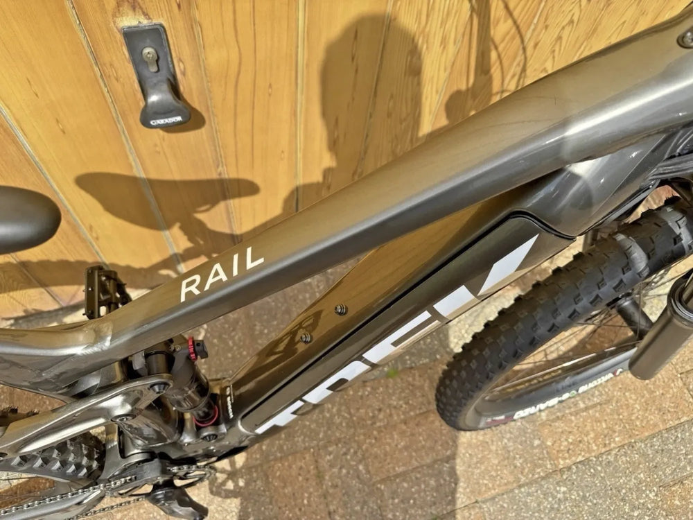 TREK 2023 RAIL 7 FULL SUSPENSION ELECTRIC MOUNTAIN EBIKE **LARGE FRAME**