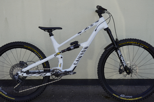Canyon Spectral CF 8 CLLCTV 2025