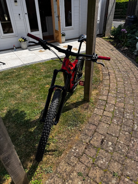 KTM MACINA KAPOHO 2973 2021
