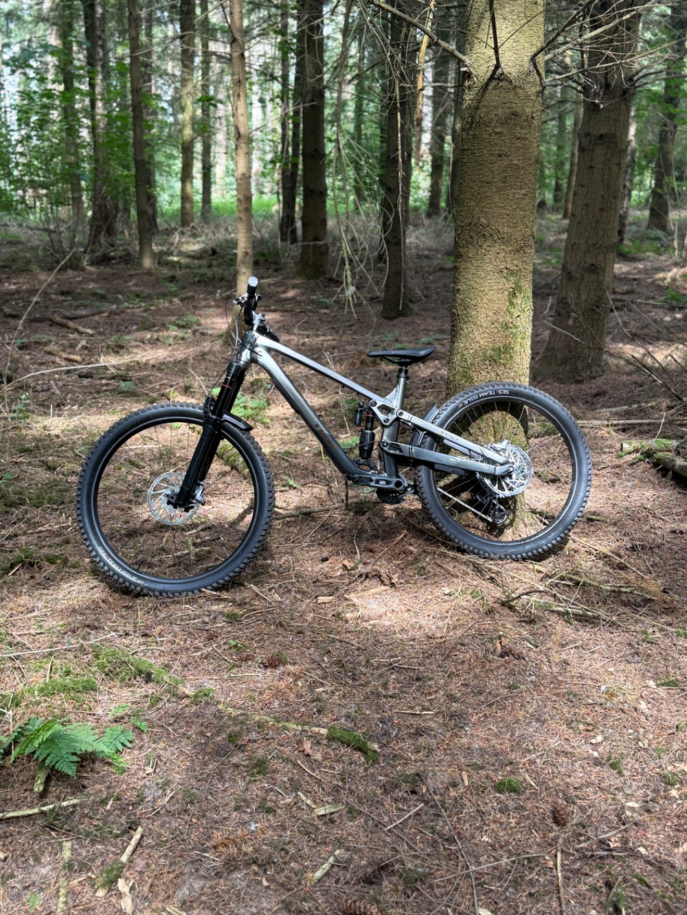 Trek Slash 9 GX AXS T-Type Gen 6 2025