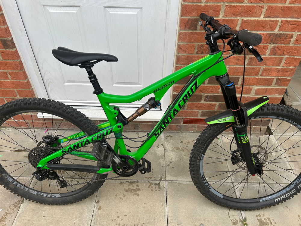 Santa Cruz Bronson Carbon C 2025