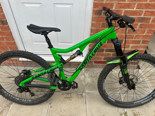 Santa Cruz Bronson Carbon C 2025