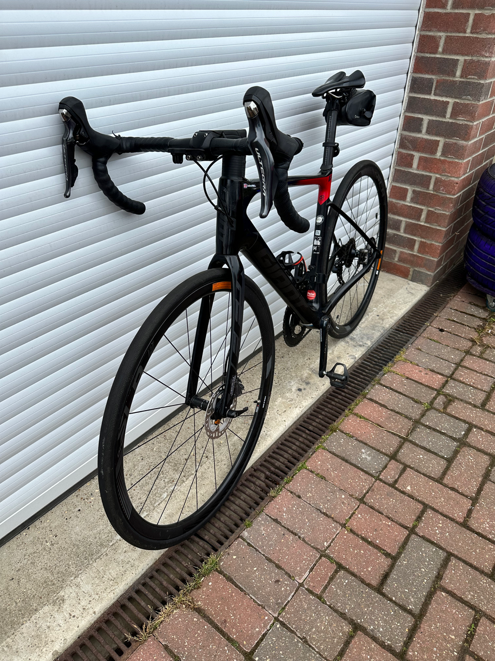 Giant Defy Advanced Pro 1 Carbon Road 2019