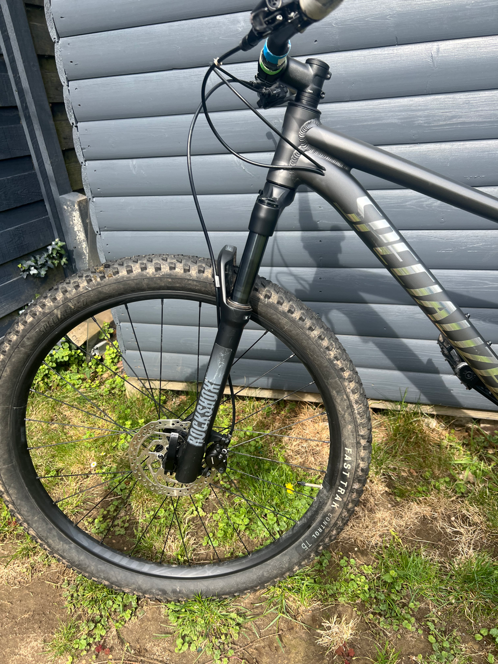 Specialized Rockhopper Expert KH 27.5 2024
