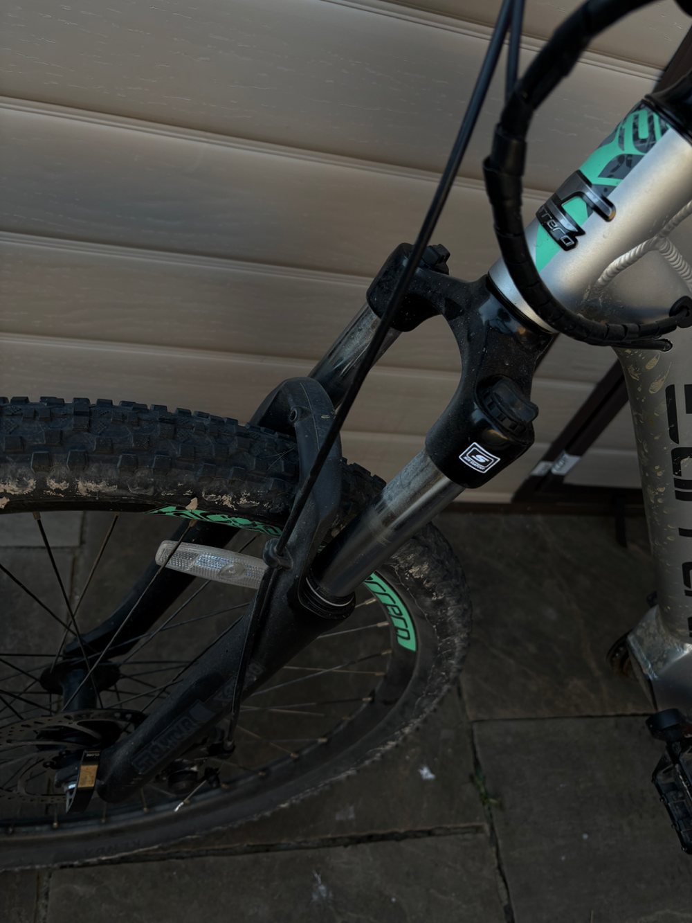 Carrera Vengeance E Womens Microshift Electric Mountain Bike 2.0 2023