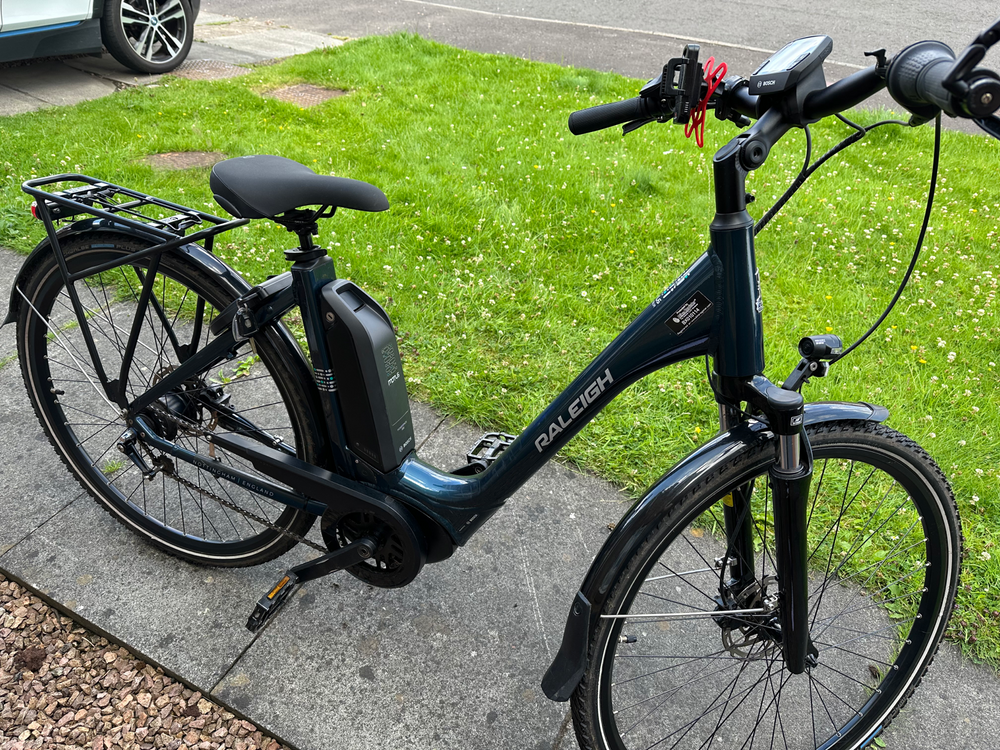 Raleigh Motus Grand Tourer (2019) – Excellent Condition, Low Mileage
