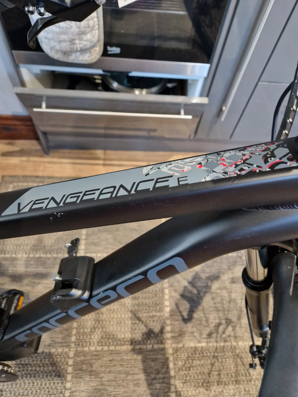 Carrera Vengeance Mens Mountain Bike 2021