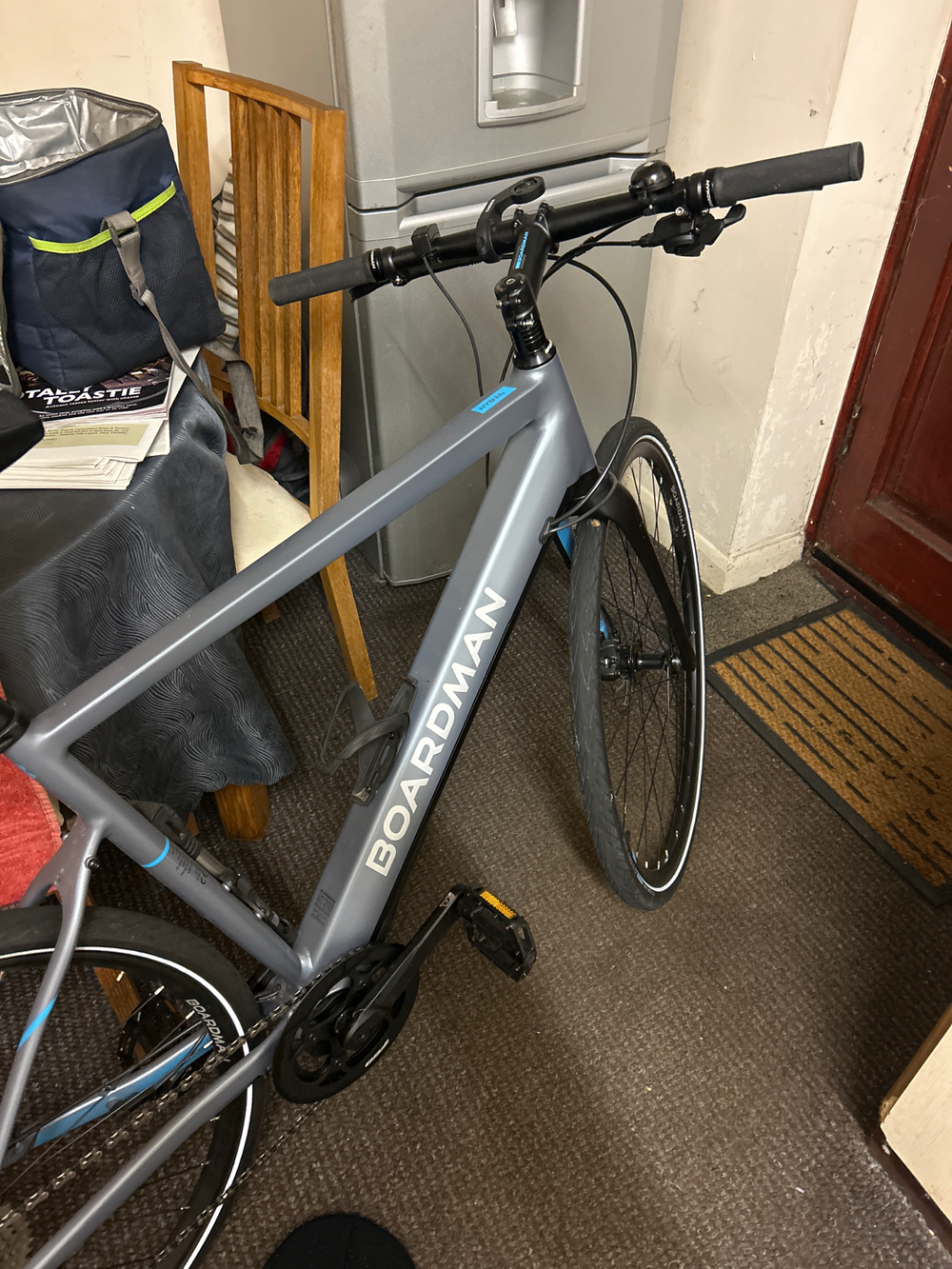 Boardman HYB 8.9e 2023