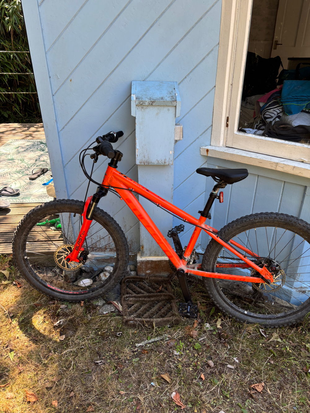 Carrera Blast Junior 2021