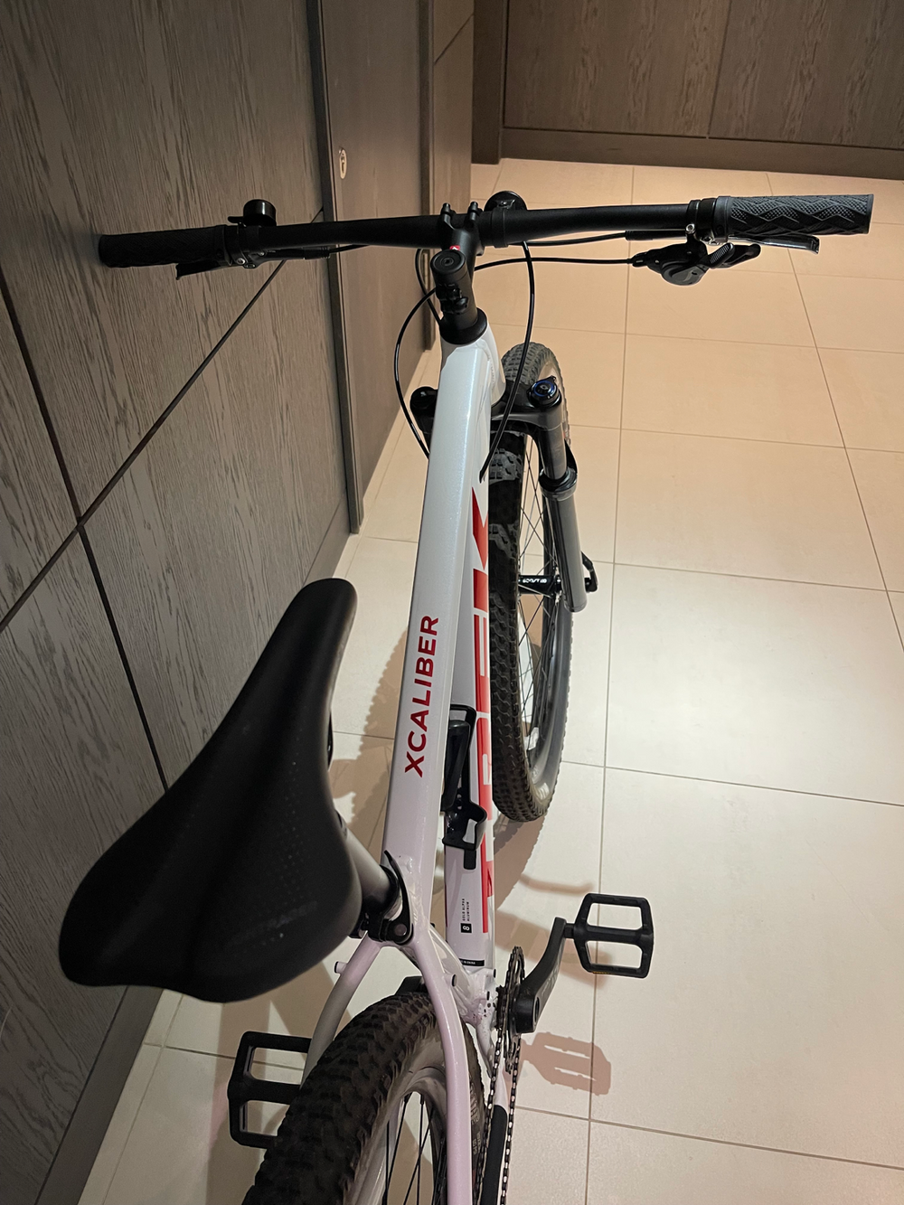 Trek X-Caliber 8 2023