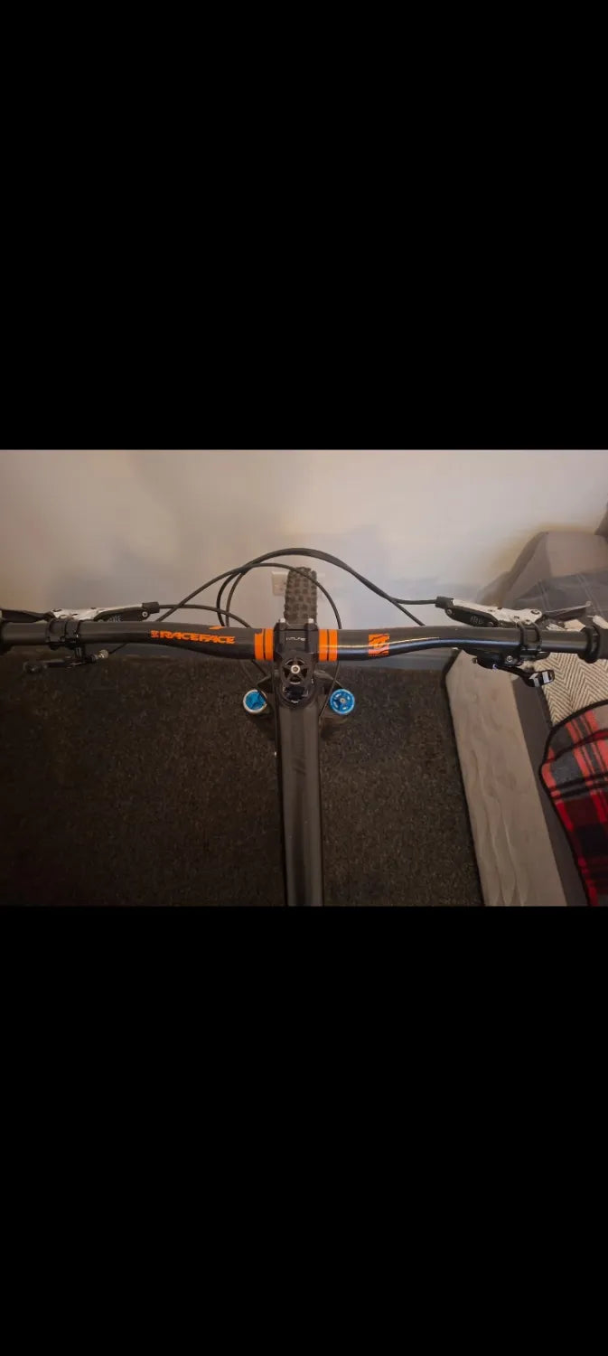 Santa Cruz Nomad CC X01 2017