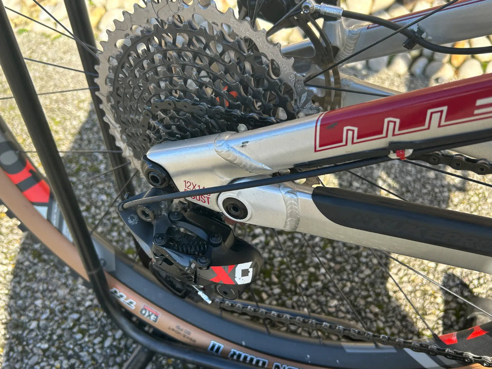 Nukeproof Mega 290 Worx 29er Enduro 2019