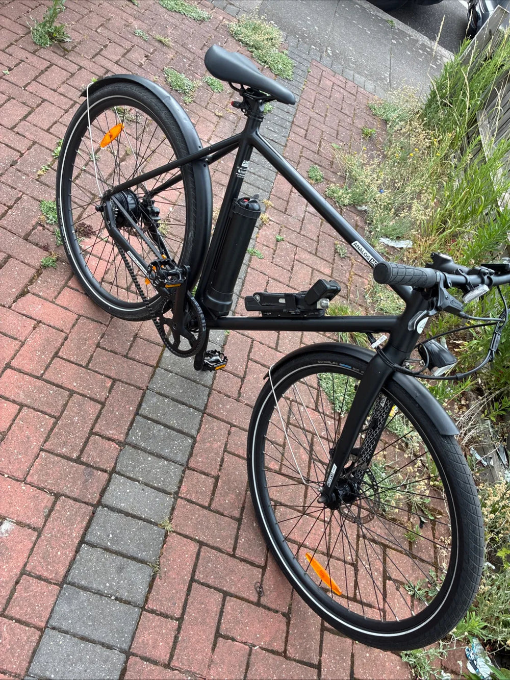 mountain Analog Motion Black Edition - Large, Carbon Black 2025