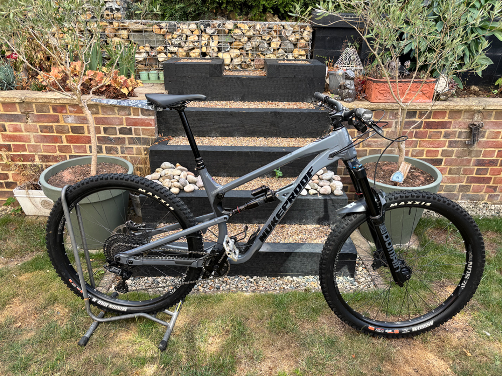Nukeproof Mega 290 Comp 2023