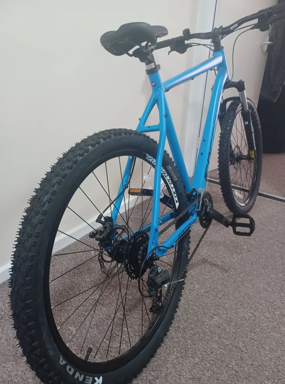 Carrera Valour Disc Mens Mountain Bike 2022