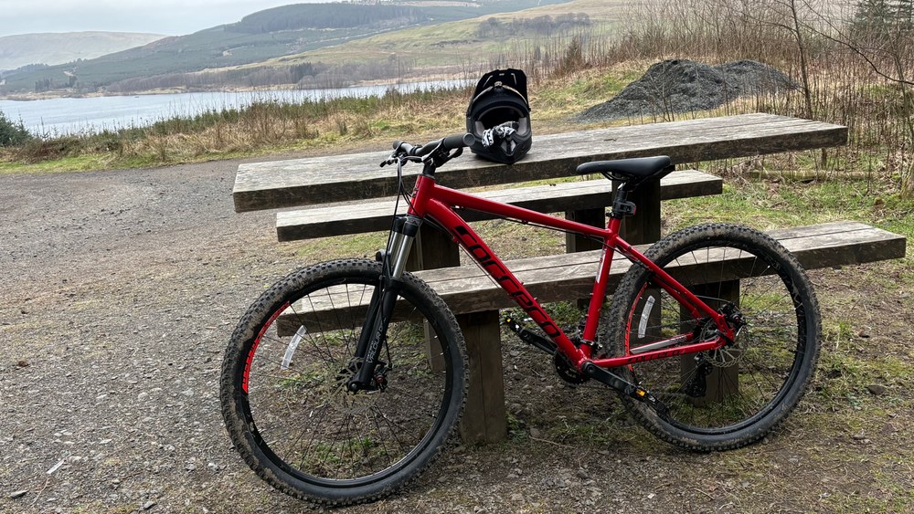 Carrera Valour Disc Mens Mountain Bike 2022