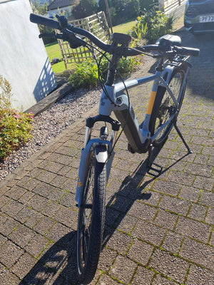 Cube Touring Hybrid Pro 625 Crossbar 2021