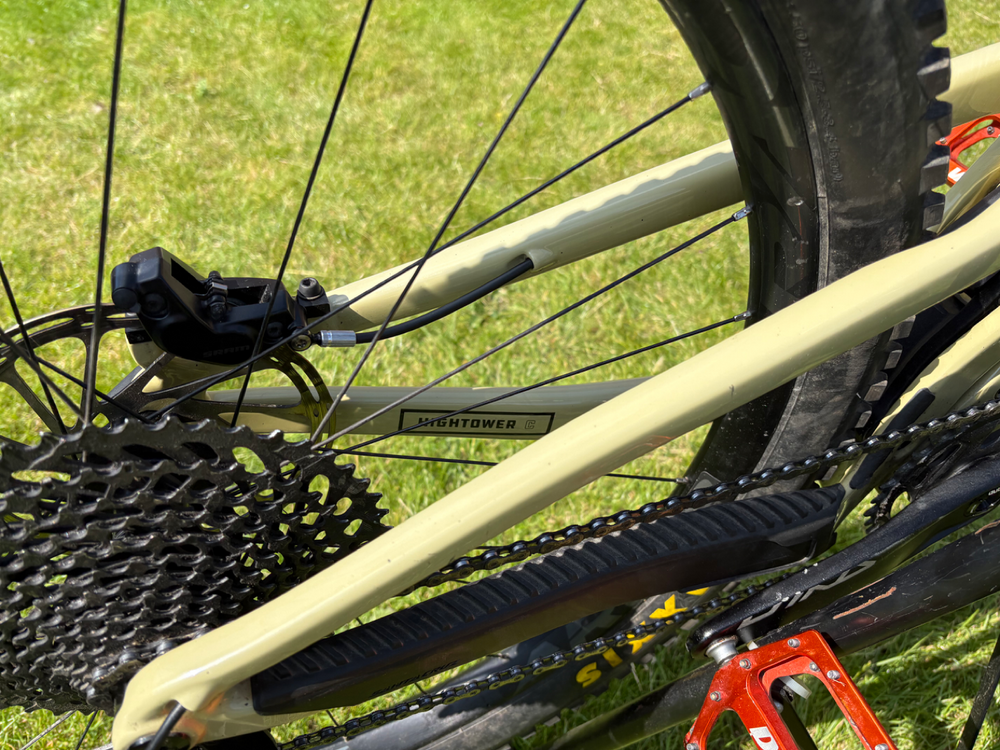 Santa Cruz Hightower Carbon C 2025