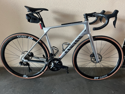 Canyon Endurace CF 8 Di2 2024