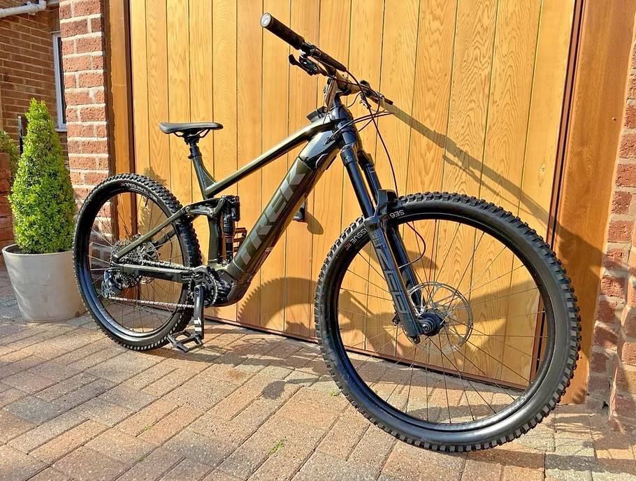 TREK RAIL 9 2023