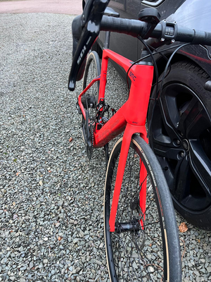 BMC Roadmachine AMP THREE 2023
