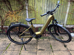 CUBE Touring Hybrid 800 2025