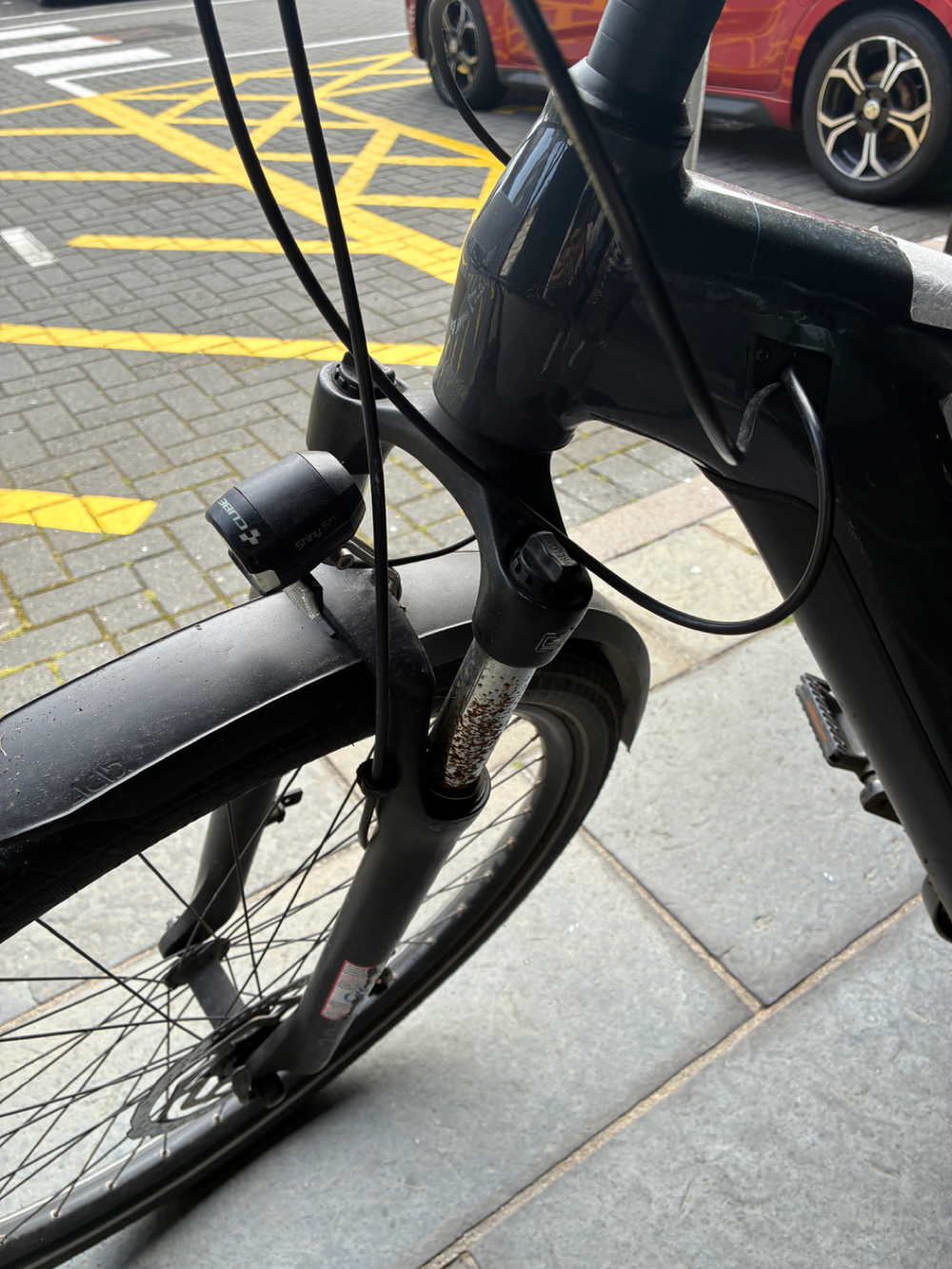 Cube Touring Hybrid 400 2022