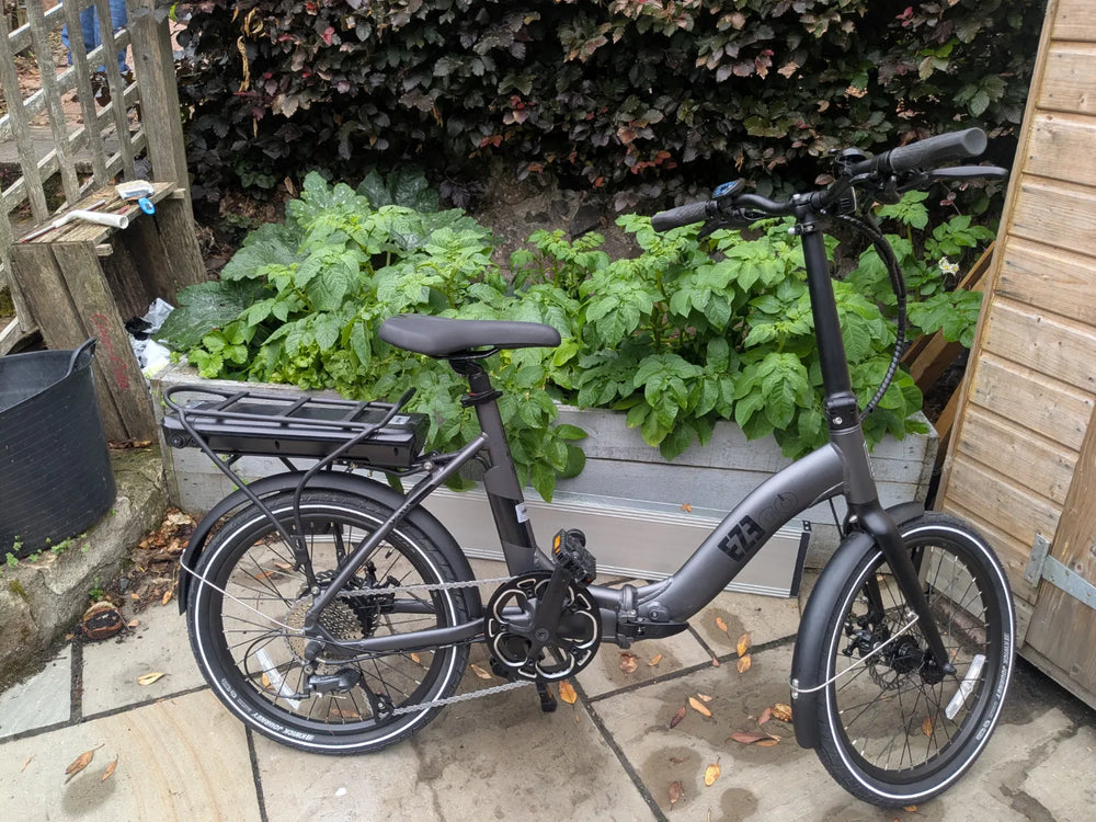 Ezego Fold low step city electric bike  2024