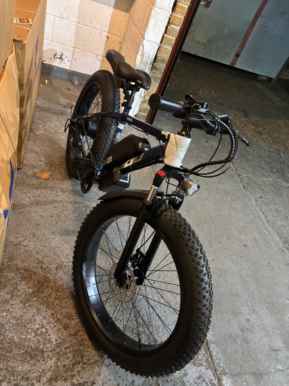 Liou Liou holding HK LIMITED  2025