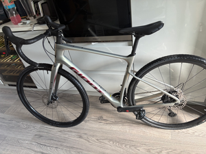Giant Revolt Advanced 2 Gravel Road 2024