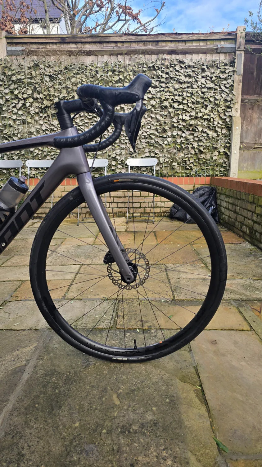 Giant Defy - Advanced 1 2023