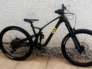 GT Force Carbon Pro 2023