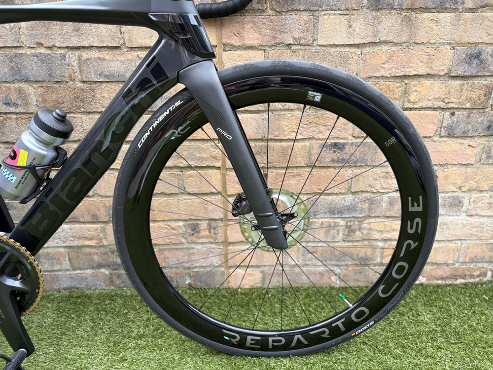 Bianchi Oltre PRO Ultegra Di2 2023
