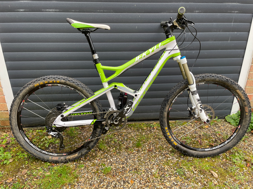 Cannondale Jekyll Carbon 1 2011