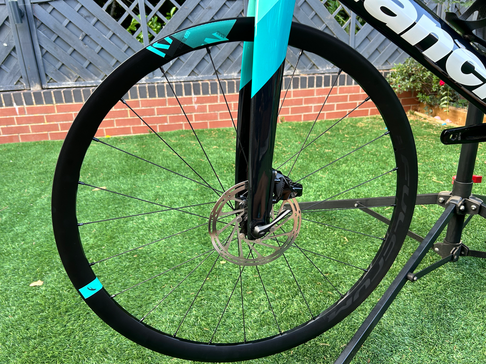 Bianchi Oltre XR4 - Rival eTap AXS 2022