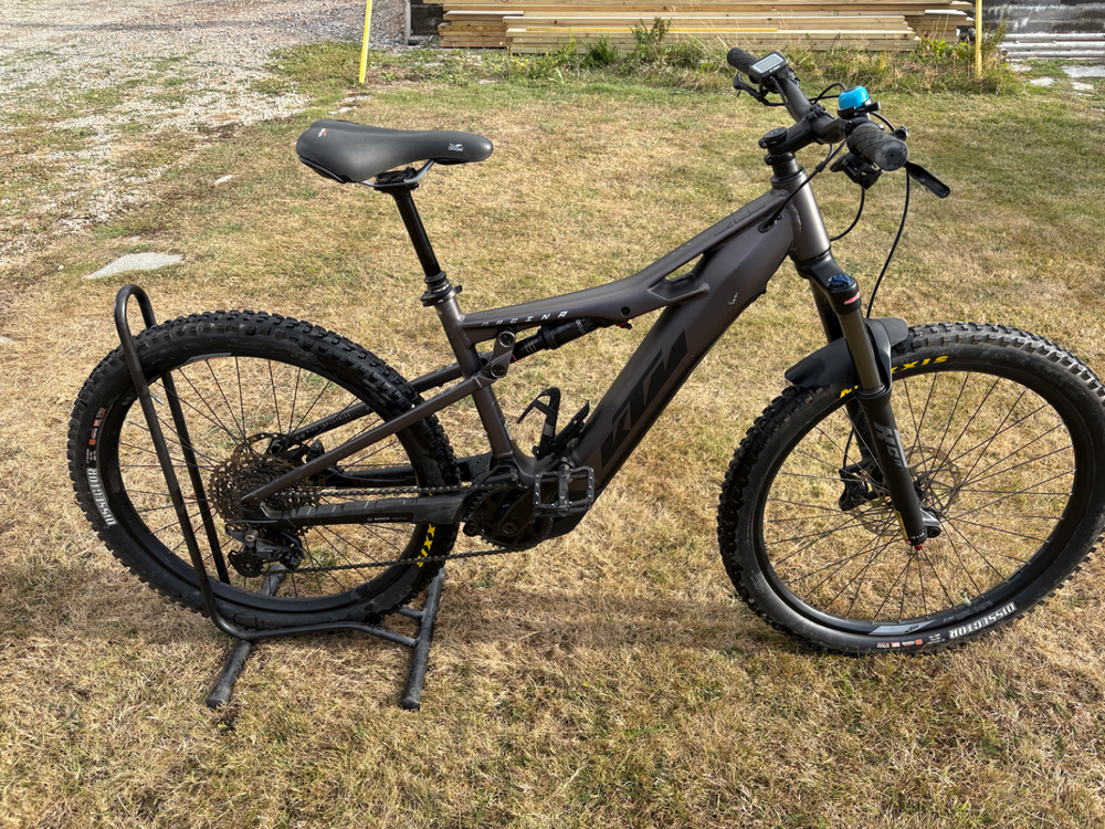 KTM Macina Lycan 671 LTD GLORIOUS 2022